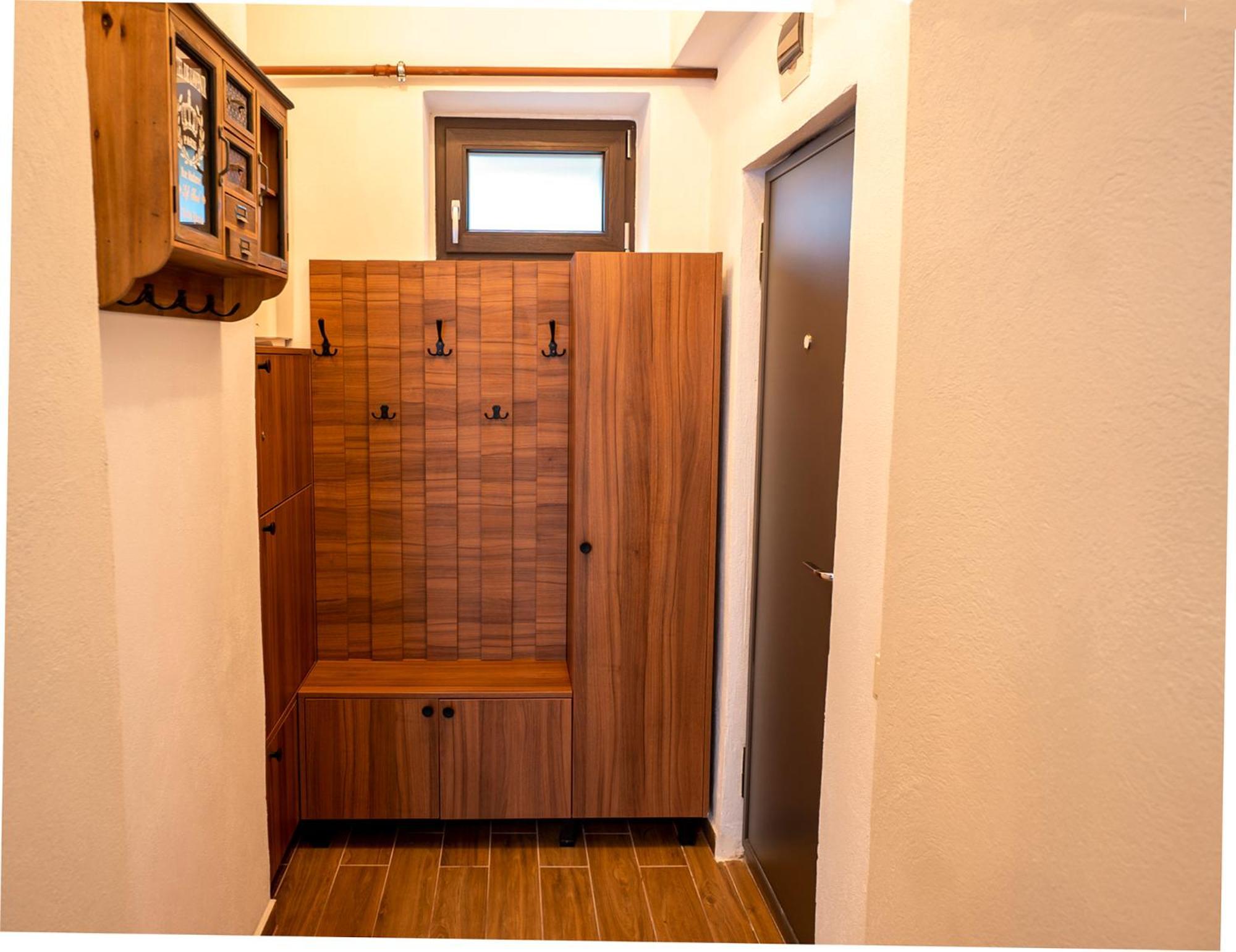Stradela Apartman Segesvár Kültér fotó